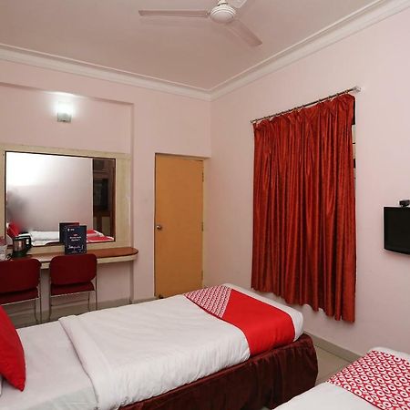 Oyo 1359 Hotel Best Inn Bhubaneswar Dış mekan fotoğraf