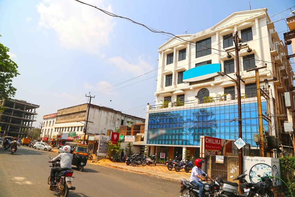 Oyo 1359 Hotel Best Inn Bhubaneswar Dış mekan fotoğraf