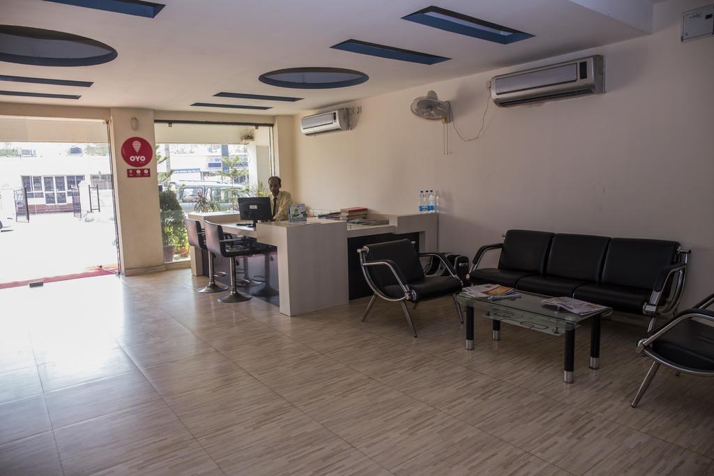 Oyo 1359 Hotel Best Inn Bhubaneswar Dış mekan fotoğraf