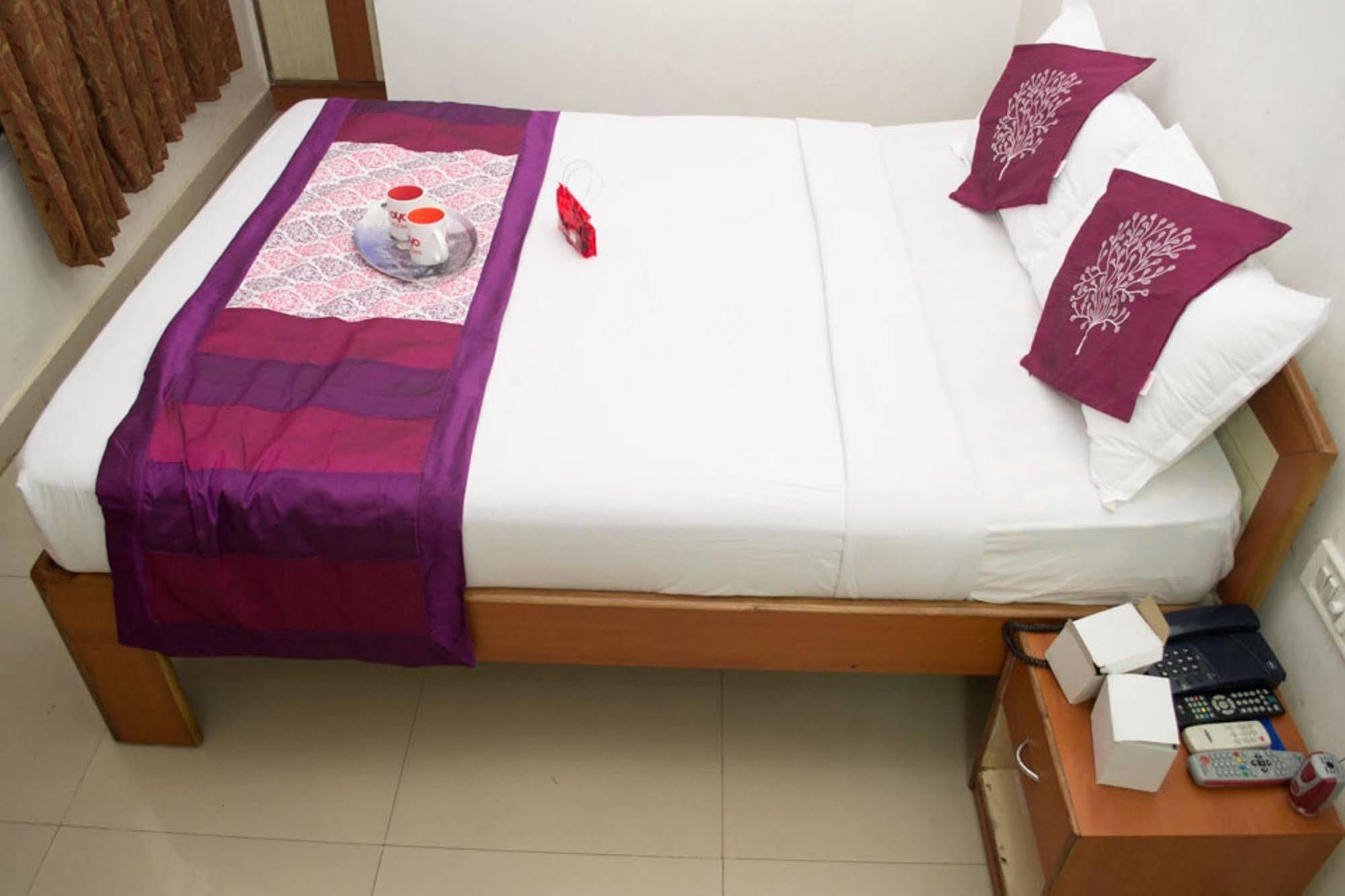 Oyo 1359 Hotel Best Inn Bhubaneswar Dış mekan fotoğraf