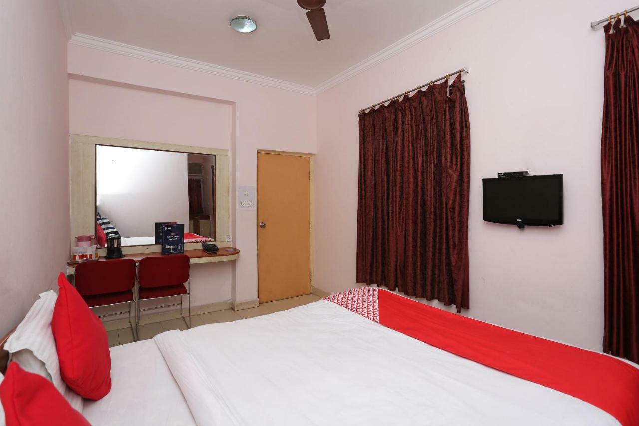 Oyo 1359 Hotel Best Inn Bhubaneswar Dış mekan fotoğraf